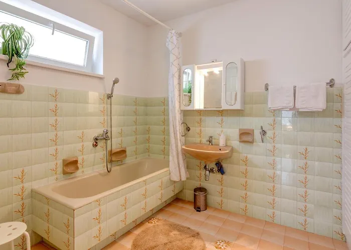 Hilda Vendeghaz Kwatera prywatna